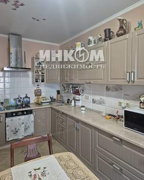 2-к квартира, вторичка, 77м2, 9/25 этаж