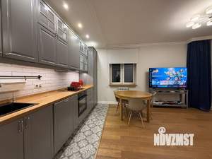 3-к квартира, вторичка, 78м2, 8/25 этаж