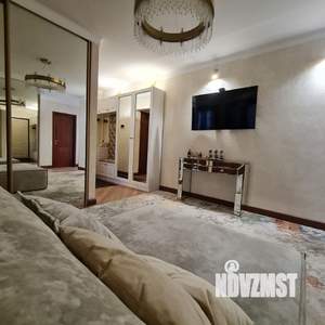 3-к квартира, вторичка, 85м2, 3/17 этаж