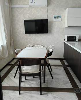 2-к квартира, вторичка, 84м2, 7/19 этаж