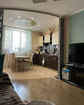 3-к квартира, вторичка, 68м2, 3/25 этаж