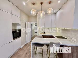 2-к квартира, вторичка, 56м2, 10/25 этаж