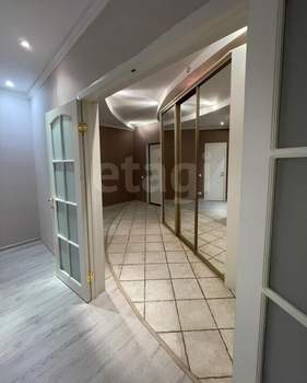 2-к квартира, вторичка, 60м2, 12/22 этаж
