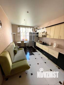 1-к квартира, вторичка, 54м2, 7/25 этаж