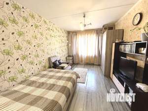 4-к квартира, вторичка, 68м2, 1/9 этаж