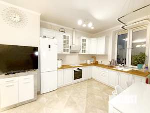 2-к квартира, вторичка, 72м2, 17/25 этаж