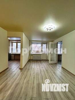 2-к квартира, вторичка, 43м2, 5/5 этаж