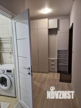 Студия квартира, вторичка, 32м2, 10/25 этаж