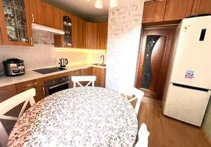 3-к квартира, вторичка, 77м2, 6/17 этаж
