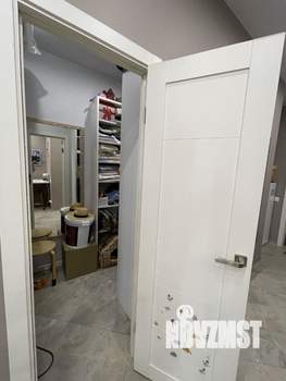 3-к квартира, вторичка, 60м2, 23/27 этаж