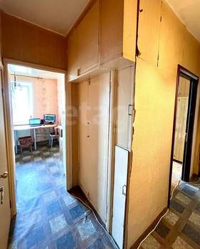 3-к квартира, вторичка, 58м2, 9/9 этаж