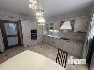 3-к квартира, вторичка, 85м2, 21/25 этаж