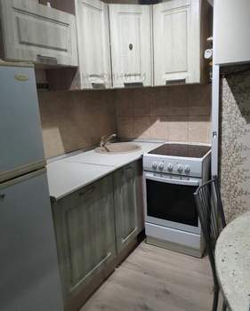 2-к квартира, вторичка, 45м2, 3/5 этаж