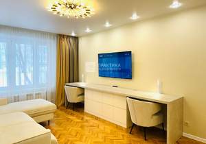 2-к квартира, вторичка, 50м2, 1/9 этаж