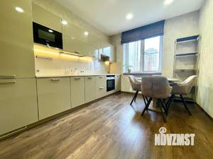 2-к квартира, вторичка, 79м2, 4/19 этаж