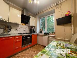 3-к квартира, вторичка, 63м2, 3/5 этаж