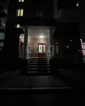 1-к квартира, вторичка, 56м2, 8/17 этаж