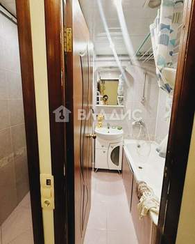 3-к квартира, вторичка, 57м2, 1/9 этаж