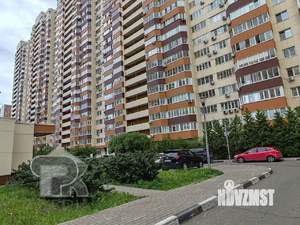2-к квартира, вторичка, 77м2, 10/25 этаж