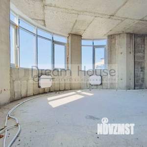 3-к квартира, вторичка, 128м2, 18/25 этаж