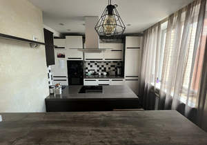 3-к квартира, вторичка, 98м2, 8/17 этаж