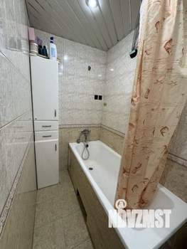 2-к квартира, вторичка, 64м2, 5/5 этаж