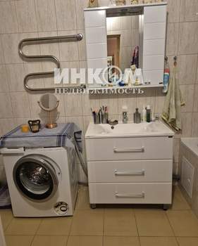 2-к квартира, вторичка, 77м2, 9/25 этаж