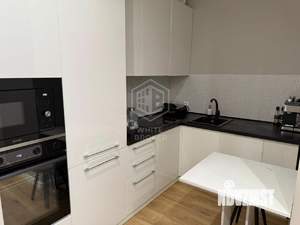 2-к квартира, вторичка, 56м2, 9/25 этаж