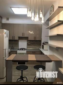 2-к квартира, вторичка, 39м2, 1/4 этаж
