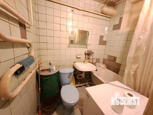 2-к квартира, вторичка, 40м2, 1/5 этаж