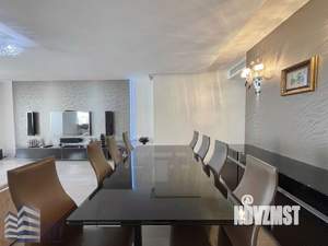 4-к квартира, вторичка, 171м2, 13/25 этаж