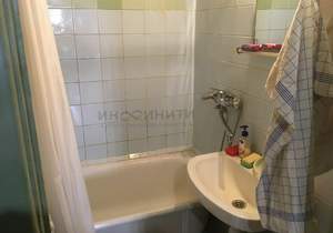 3-к квартира, вторичка, 57м2, 8/9 этаж