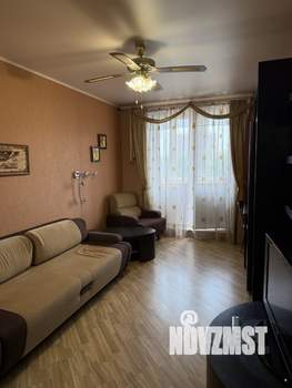 1-к квартира, вторичка, 40м2, 7/25 этаж