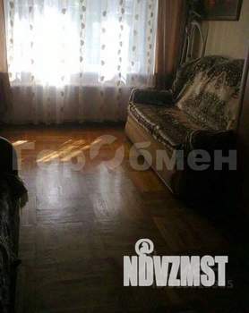 2-к квартира, вторичка, 45м2, 1/5 этаж