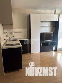 Студия квартира, вторичка, 30м2, 3/25 этаж