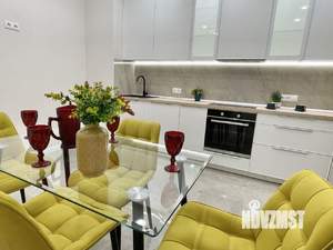 2-к квартира, вторичка, 68м2, 2/17 этаж
