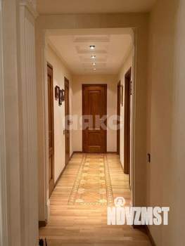 4-к квартира, вторичка, 140м2, 6/22 этаж