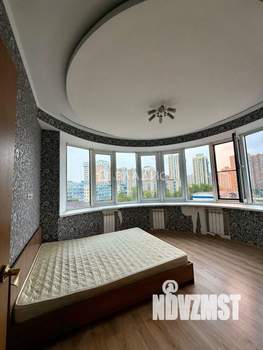 2-к квартира, вторичка, 70м2, 7/25 этаж