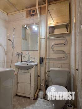 2-к квартира, вторичка, 42м2, 1/9 этаж