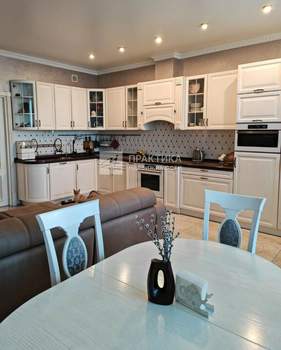 3-к квартира, вторичка, 118м2, 19/25 этаж