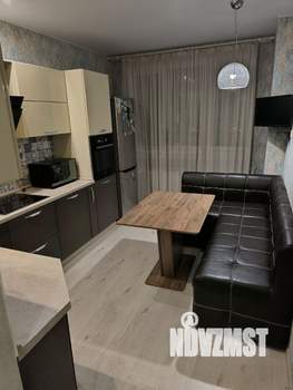 1-к квартира, вторичка, 42м2, 23/25 этаж