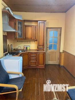 2-к квартира, вторичка, 57м2, 1/4 этаж