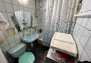 2-к квартира, вторичка, 45м2, 1/5 этаж