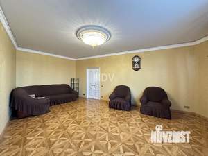 3-к квартира, вторичка, 147м2, 3/25 этаж