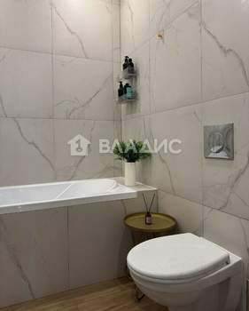 2-к квартира, вторичка, 47м2, 16/25 этаж