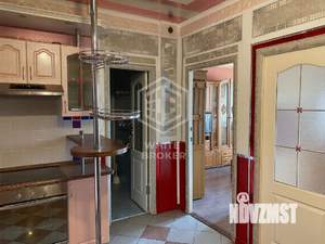 2-к квартира, вторичка, 63м2, 5/9 этаж