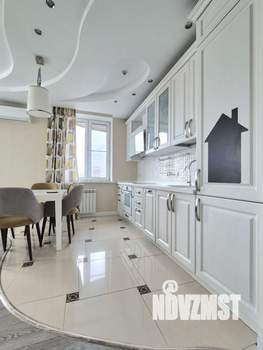 3-к квартира, вторичка, 76м2, 22/25 этаж