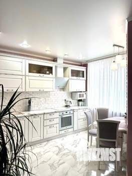 3-к квартира, вторичка, 68м2, 24/25 этаж