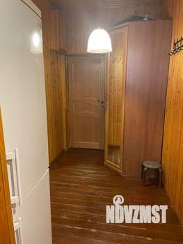 2-к квартира, вторичка, 57м2, 1/4 этаж