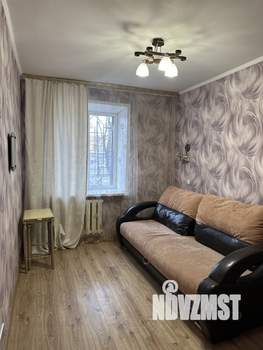 3-к квартира, вторичка, 56м2, 1/9 этаж